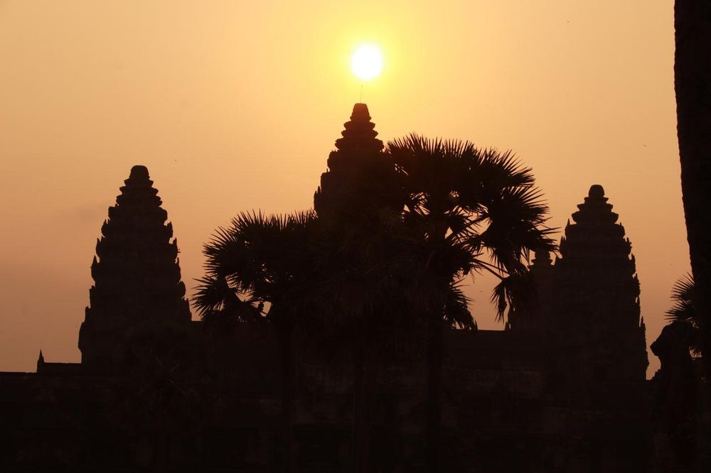 large_angkor_wat